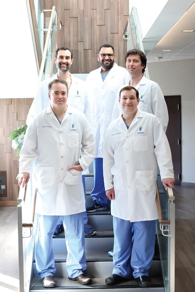 iSpine Clinics photo 1