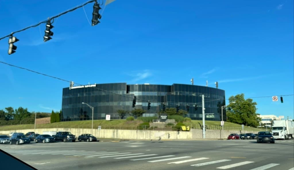 Commonwealth Pain and Spine photo 1