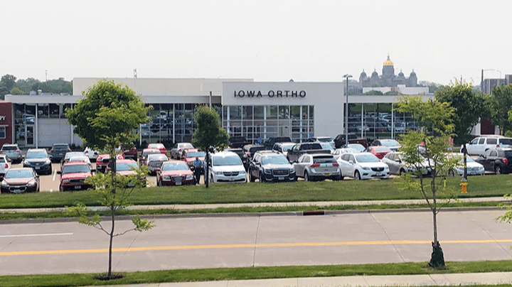 Thomas Klein, D.O. - Iowa Ortho Des Moines photo 2
