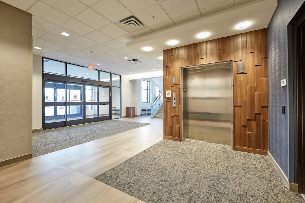 iSpine Clinics photo 2