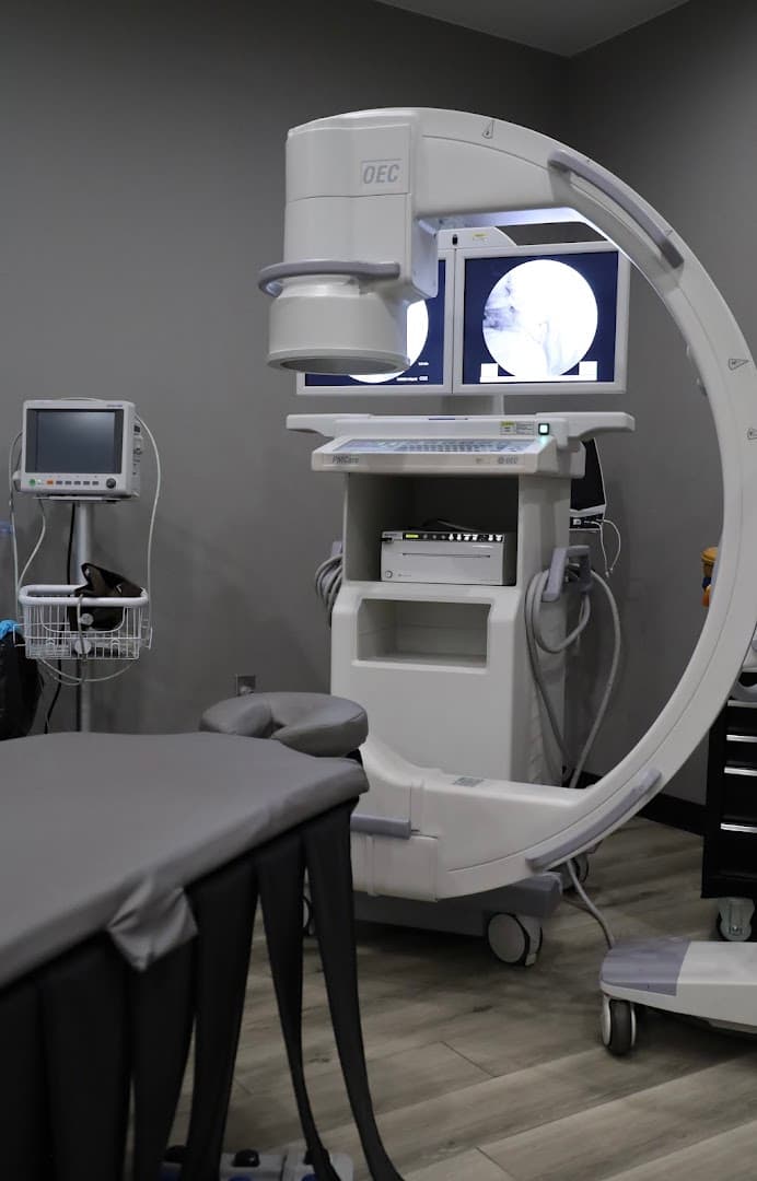 Comprehensive Spine and Pain photo 4