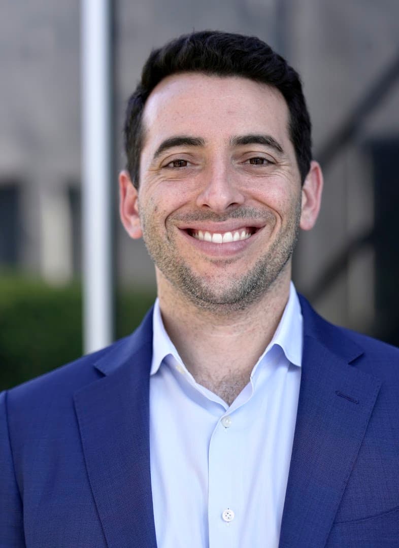 Maywell Pain Management of Astoria - Brian Mayrsohn M.D. photo 4