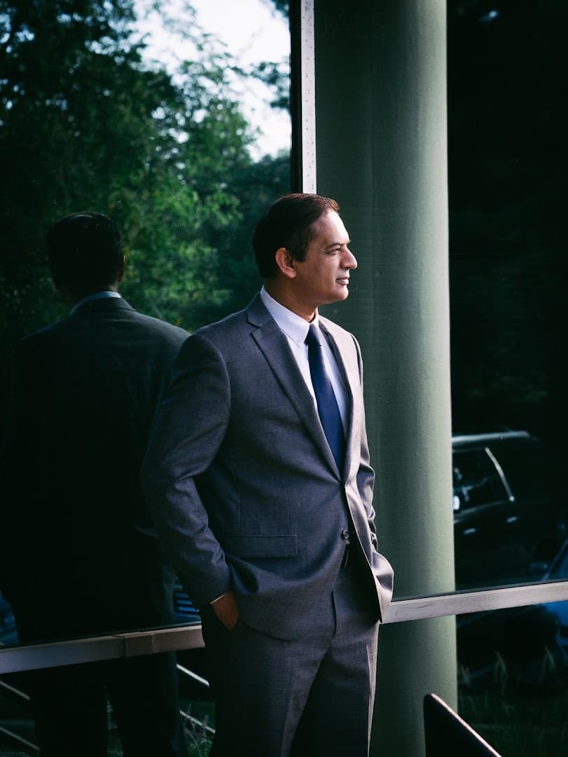 Majid Ghauri, MD photo 3