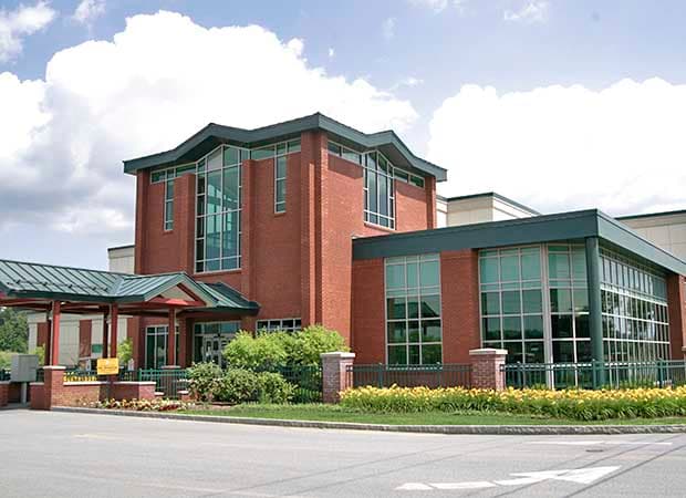 Saratoga Surgery Center photo 2