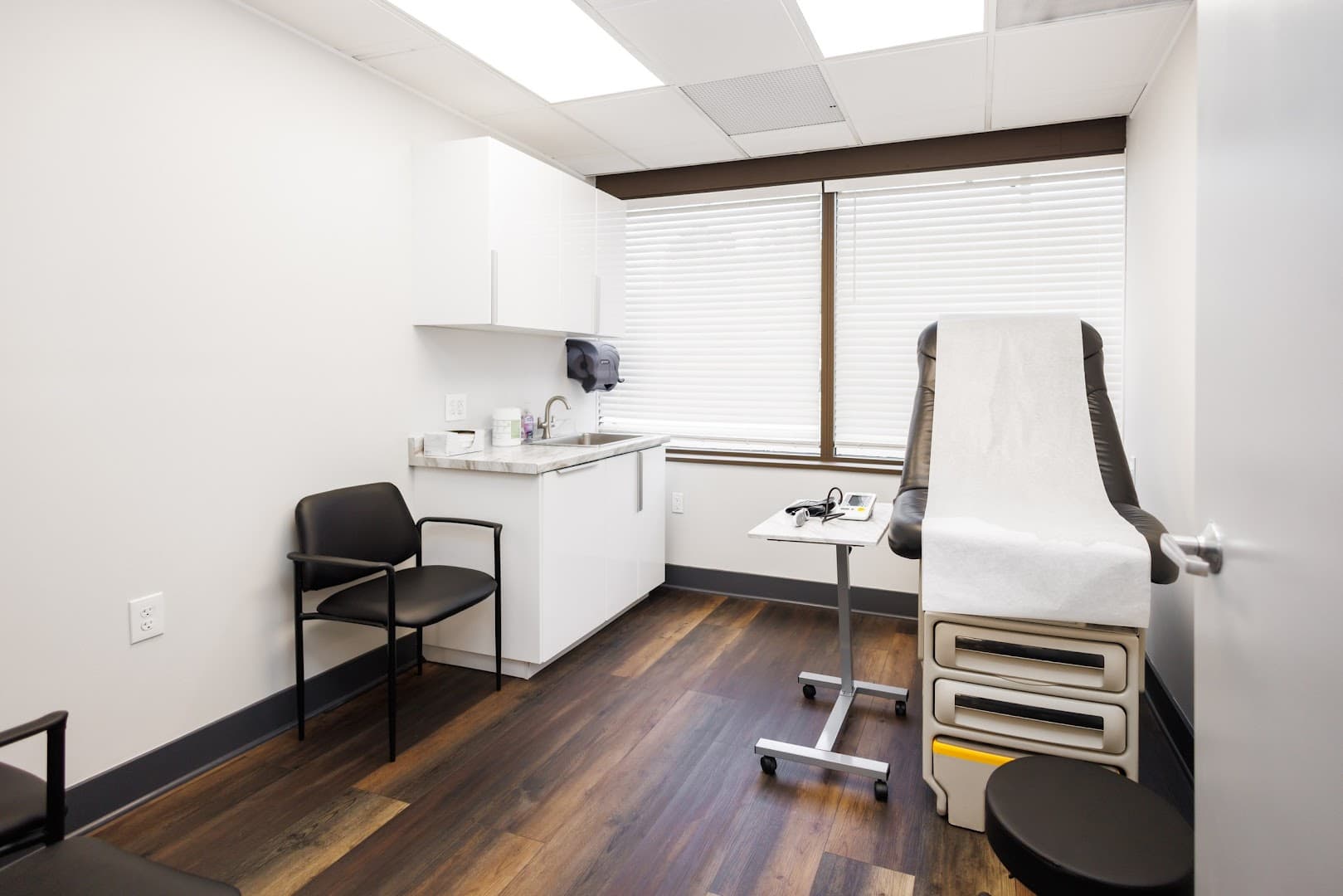 Atlantic Spine and Joint Pain Center LLC: Edward Alexeev, MD