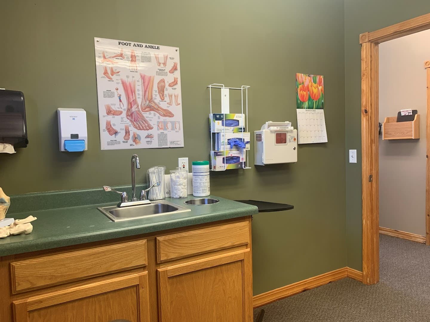 MHCC Orthopedic and Pain Clinic photo 2