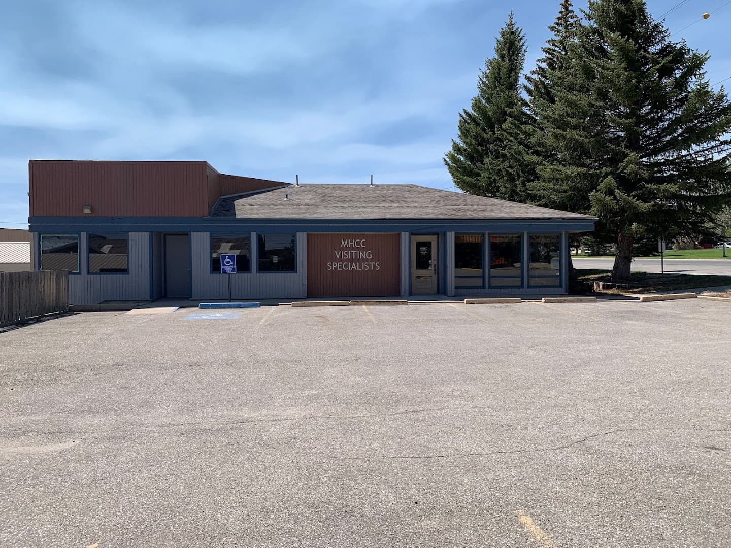 MHCC Visiting Specialists Clinic photo 4