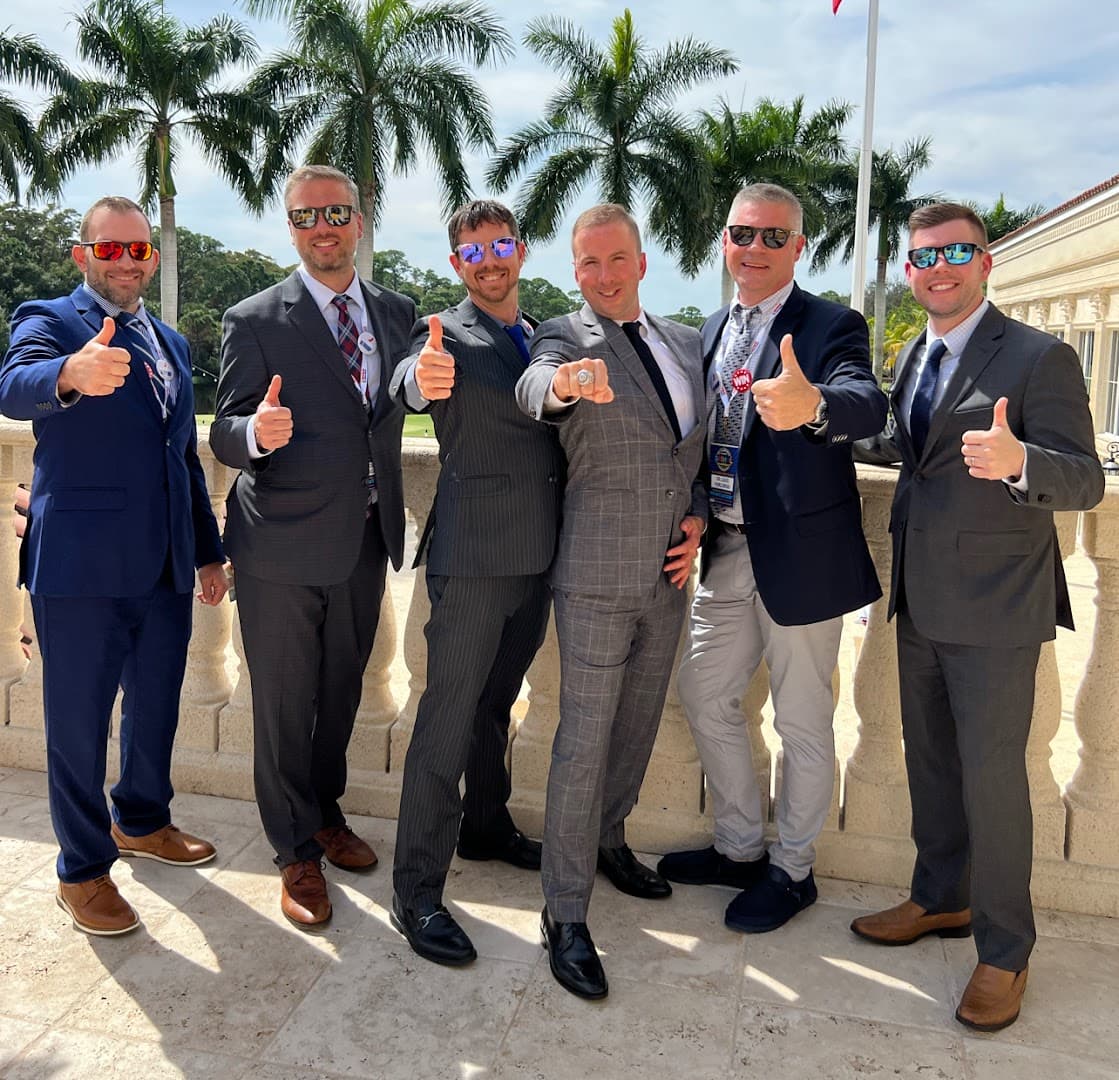 Novelli Spine & Knee Center