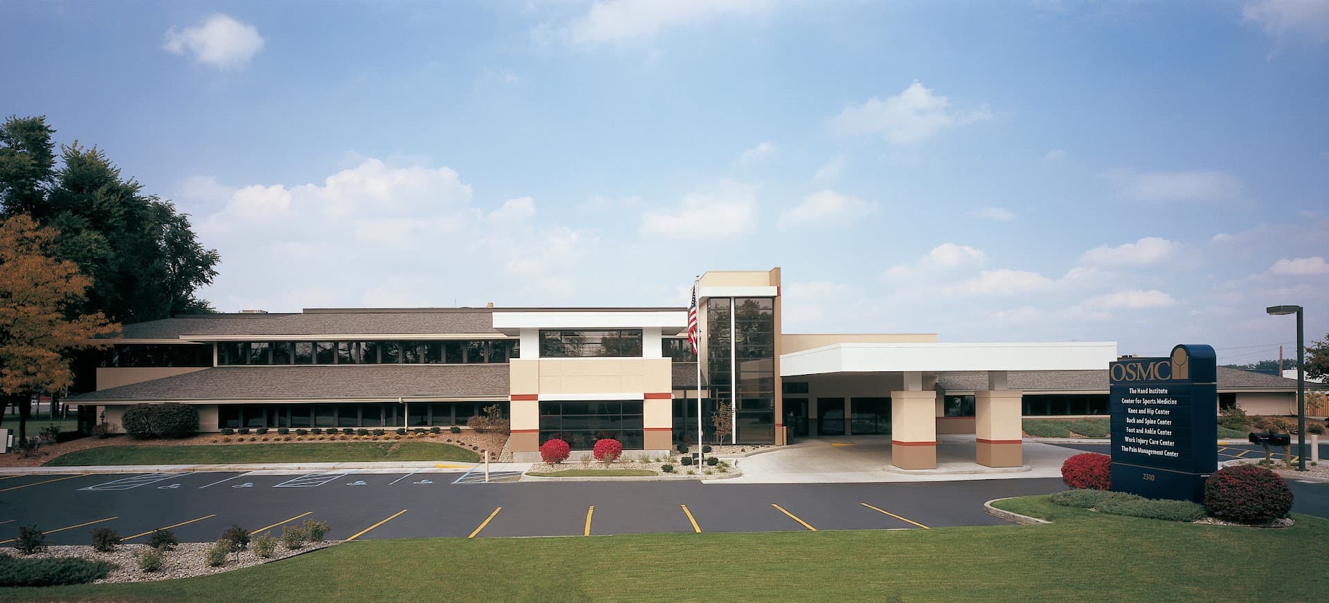 Christopher Annis, MD