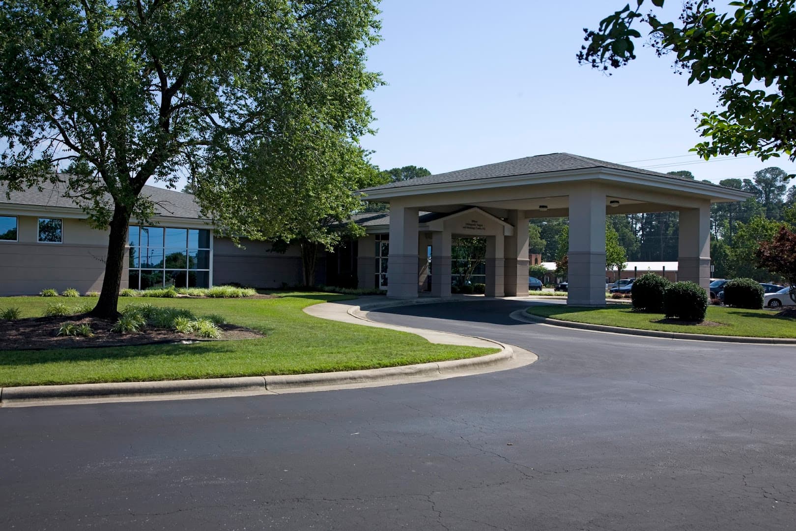 EmergeOrtho Wilson | Orthopedic Clinic photo 2