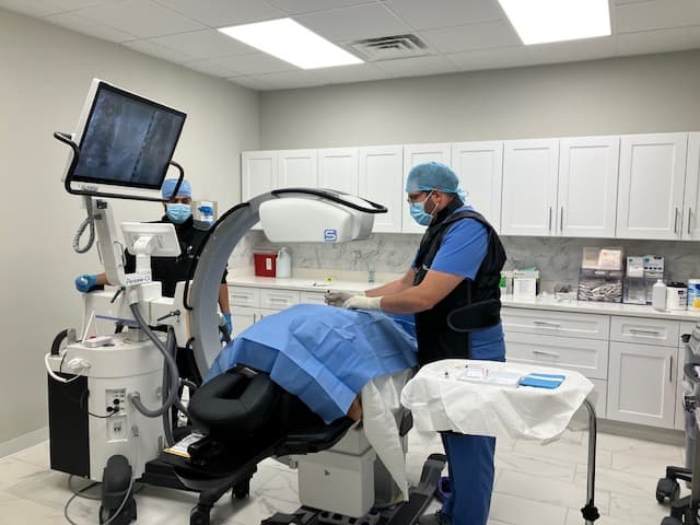 Macomb Pain Management photo 4