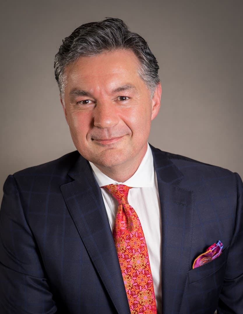 Dr. Bolkar Sahinler photo 3