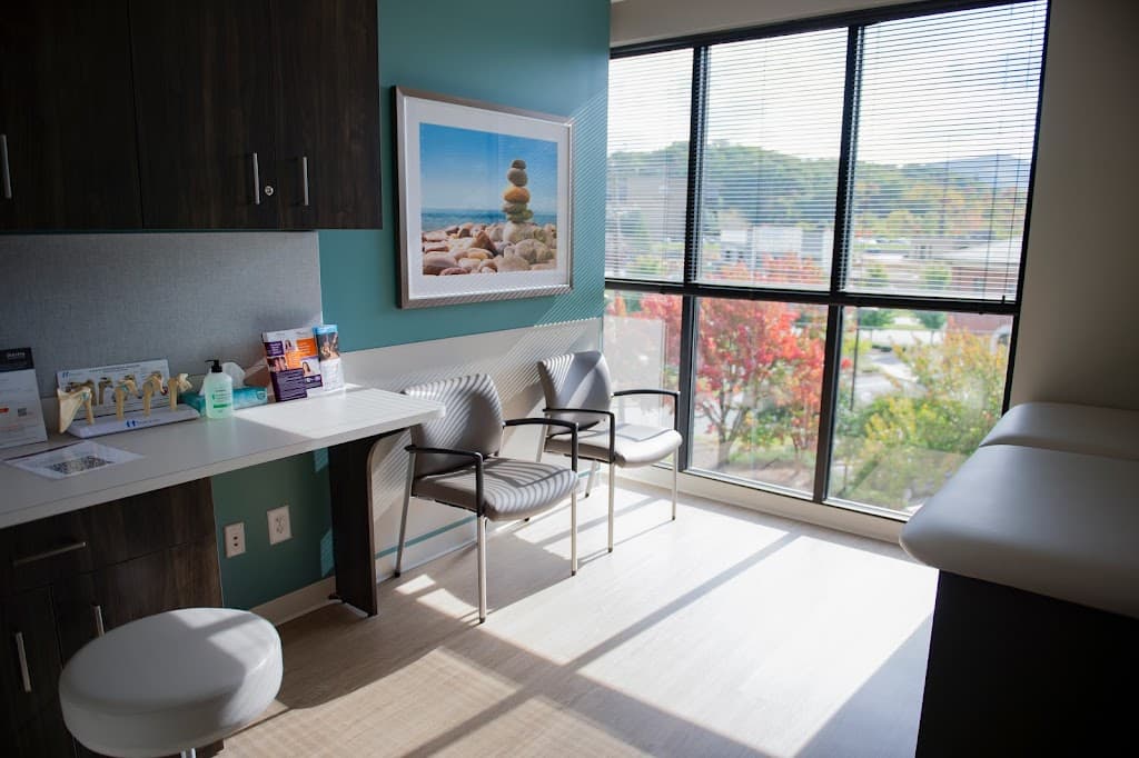 National Spine & Pain Centers - Roanoke