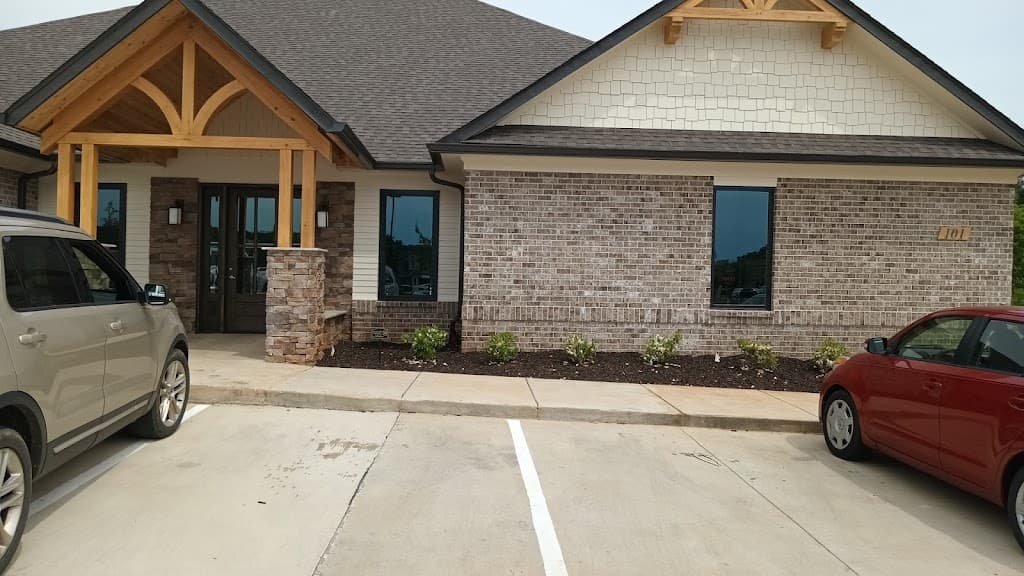 Pain & Rehabilitation Consultants Dr. Norman E. Mccoomer, MD