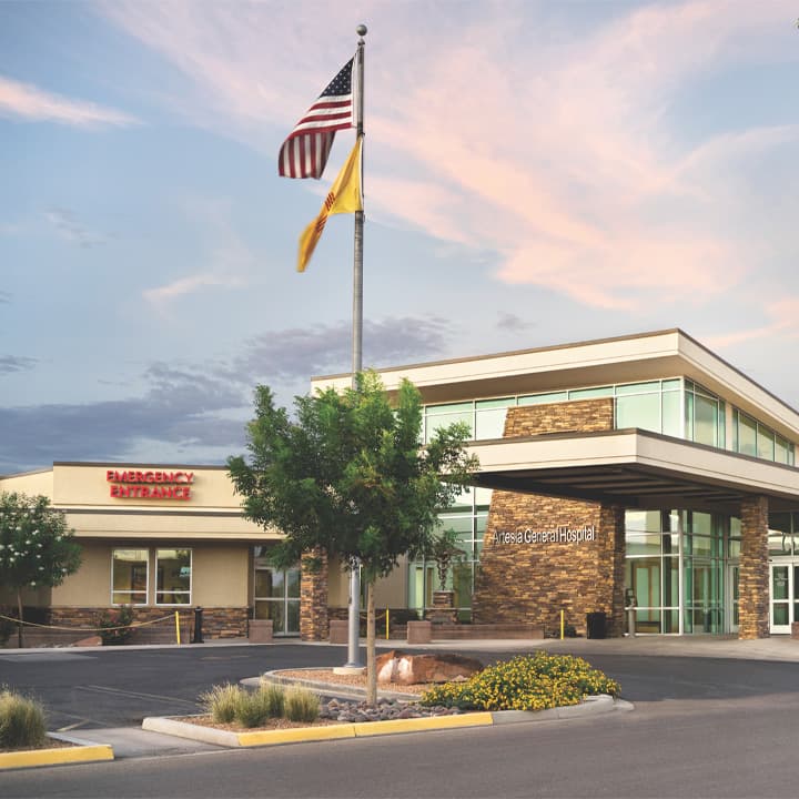 Casey Dellabarca, MD