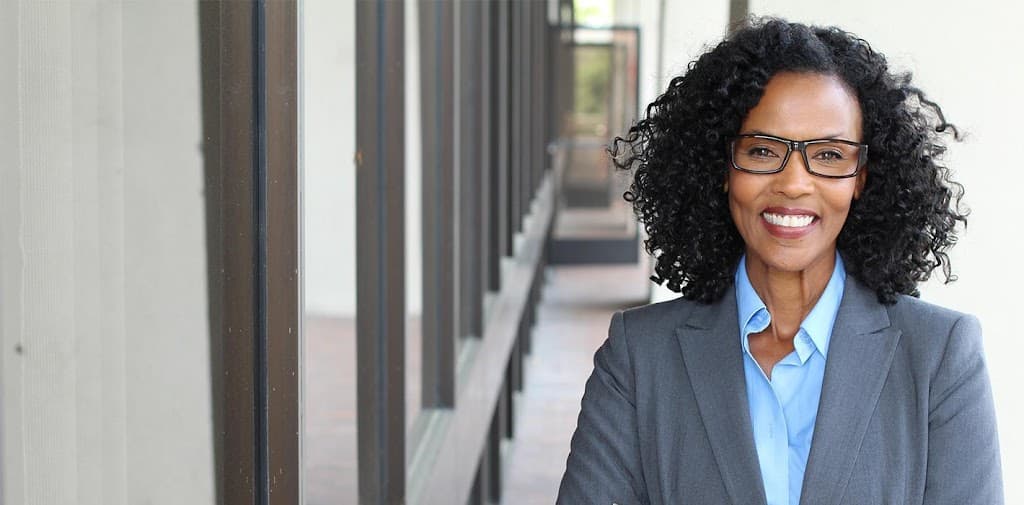 Interventional Pain Center: Sachida Manocha, M.D.